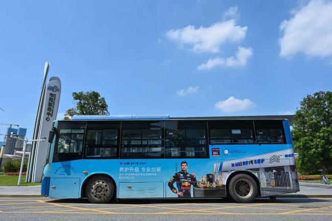 東莞公交廣告車身貼紙巴士廣告線路案例圖，東莞公交車巴士廣告價(jià)格收費(fèi)